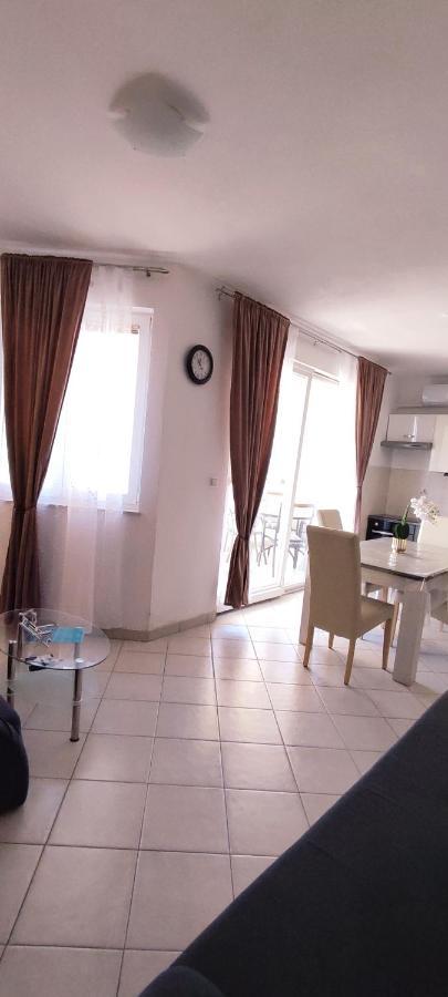 Apartments Burazer Sibenik Exterior photo